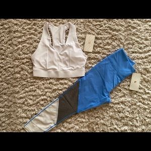 New fabletics set! sports bra + workout legging